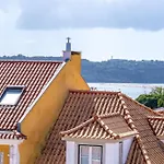 Charming Lapa II Quiet Neighborhood