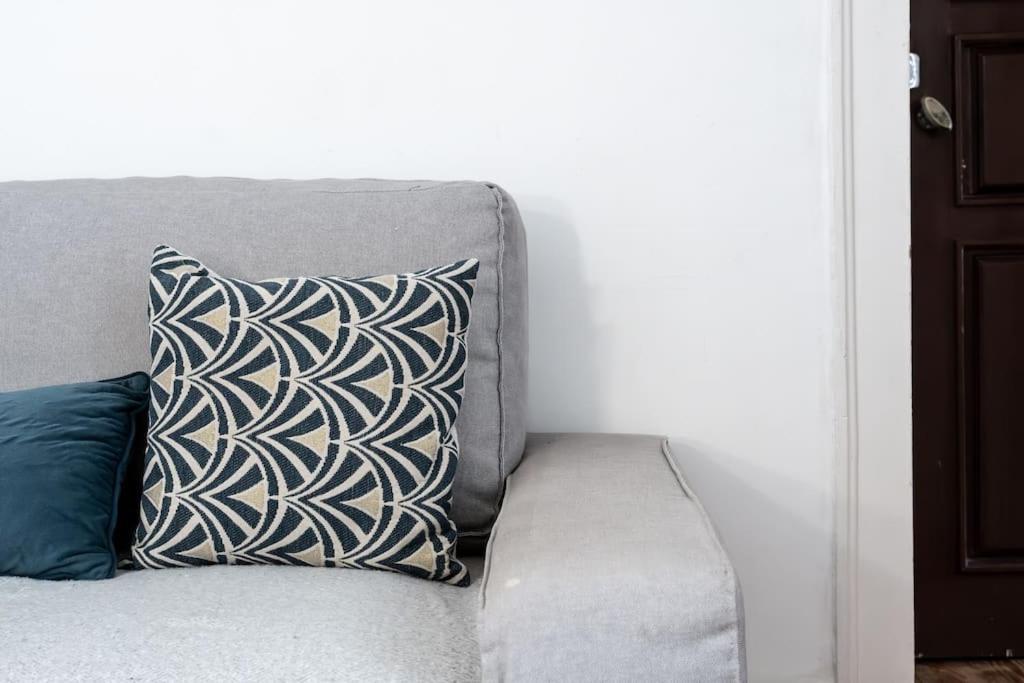 Charming Lapa Ii Quiet Neighborhood Apartment Lissabon